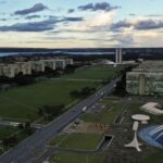 Efeito Lula: Pioram as expectativas de rombo nas contas públicas até 2026