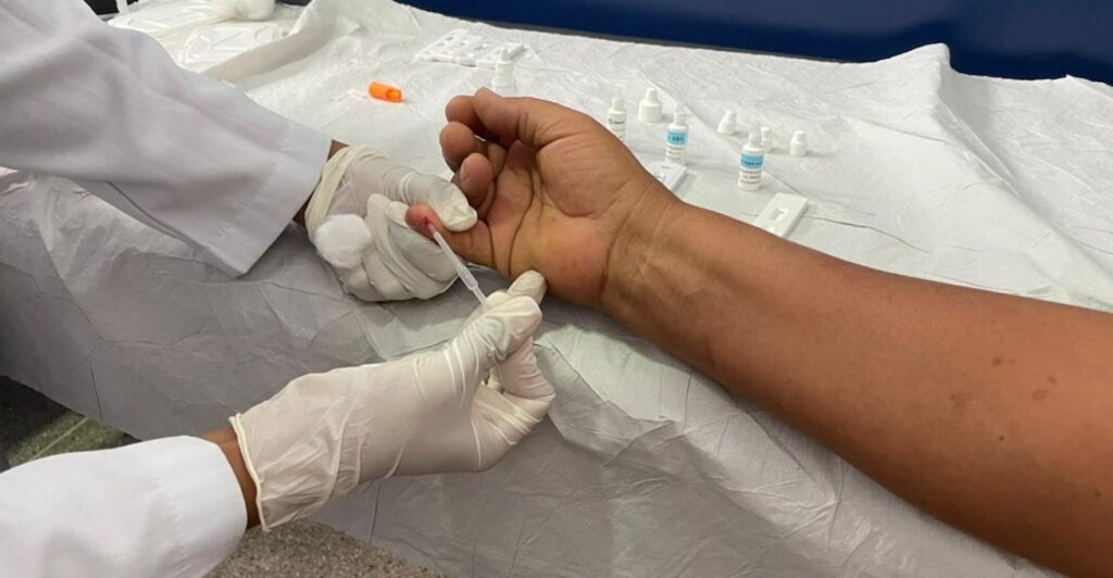Testagem para diagnóstico de HIV é promovida na UBS Queimadinha