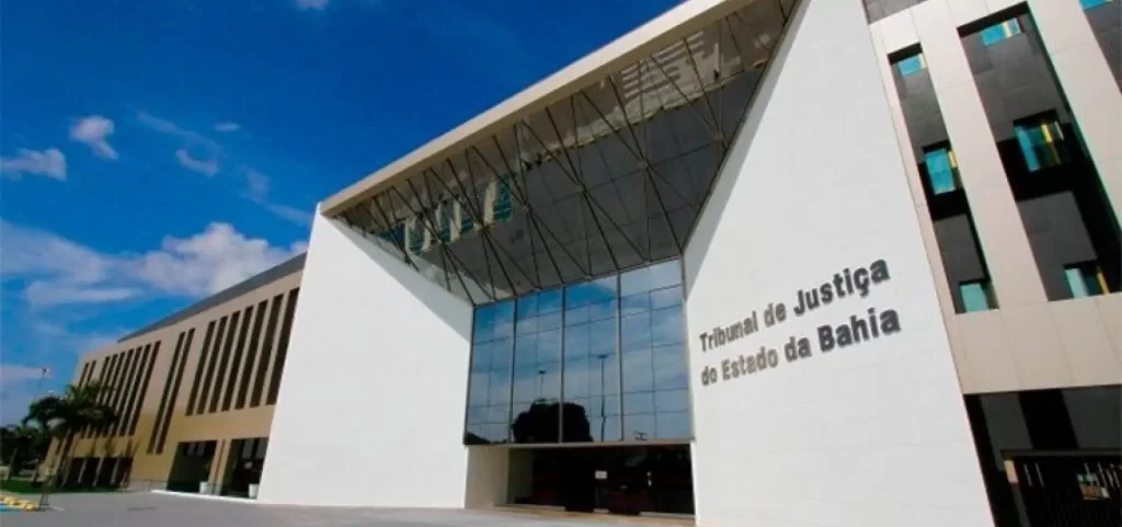 TJBA aprova cotas para pessoas trans em seleções de estágio