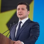 Zelensky confirma que irá a posse de Milei