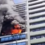 Incêndio de grandes proporções atinge prédio do Poder Judiciário na Argentina; VEJA VÍDEO