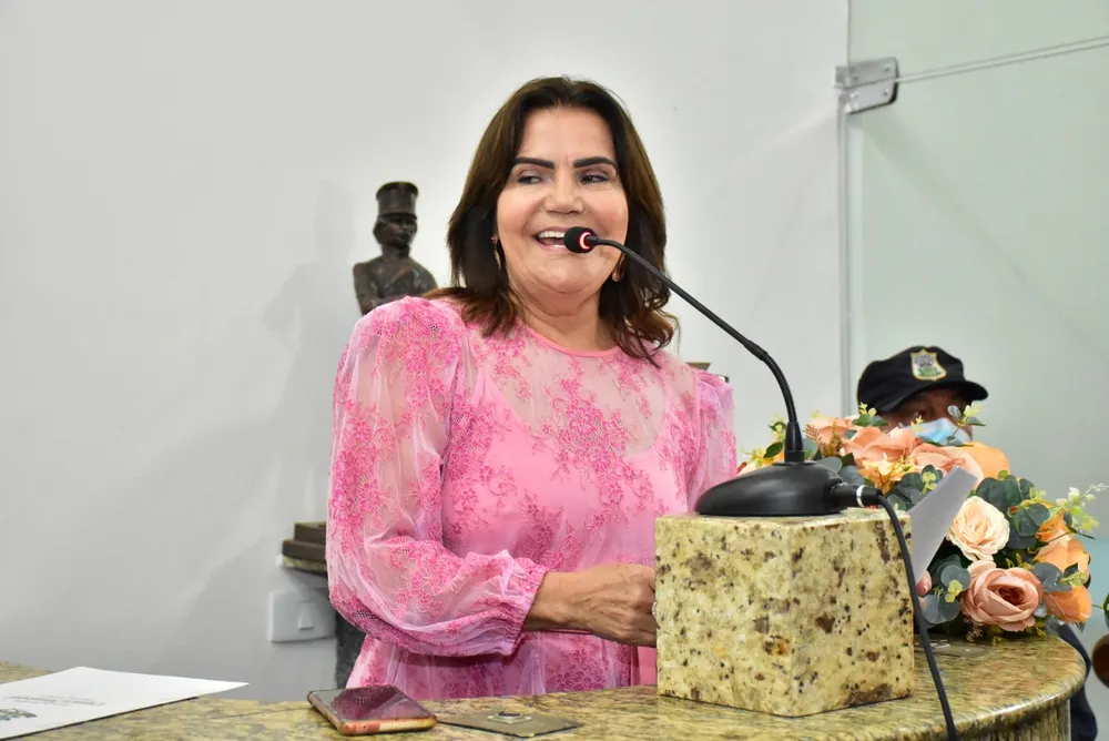 Eremita Mota é alvo de decisão judicial para rápida tramitação orçamentária na Câmara