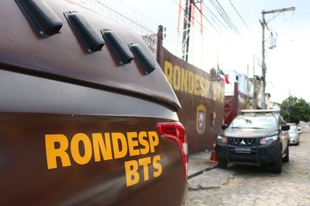 Líder de facção e suspeito de mandar matar homem que teve corpo deixado em caixa de isopor é preso