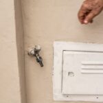 Vazamento em estação de bombeamento afeta abastecimento de água em Feira de Santana e região
