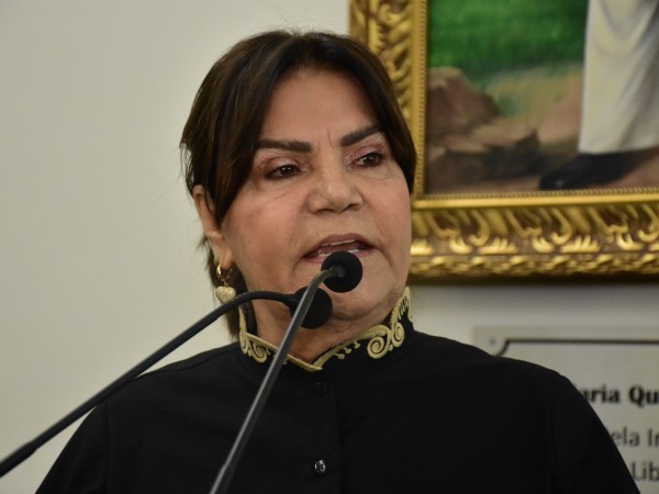 Eremita convoca reunião extraordinária de vereadores para discutir projetos do Executivo