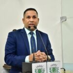 Vereador Ron do Povo é detido após deflagrar tiros em via pública