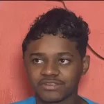 5 meses após ser atingido por tiro na cabeça, jovem se recupera em Feira de Santana