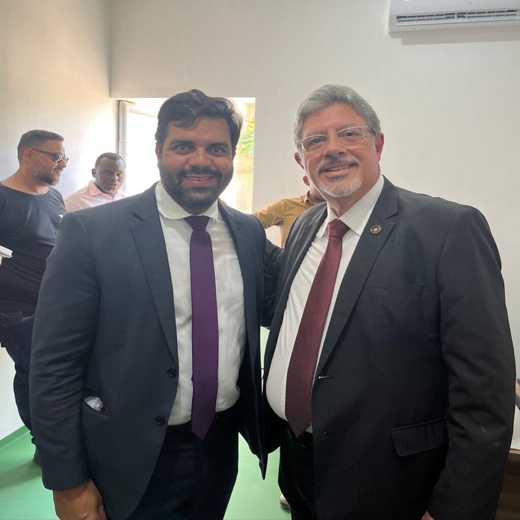 Presidente da OAB Feira participa de lançamento de projeto no Presídio Regional