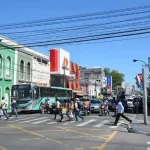Veja o que funciona no feriadão de Carnaval