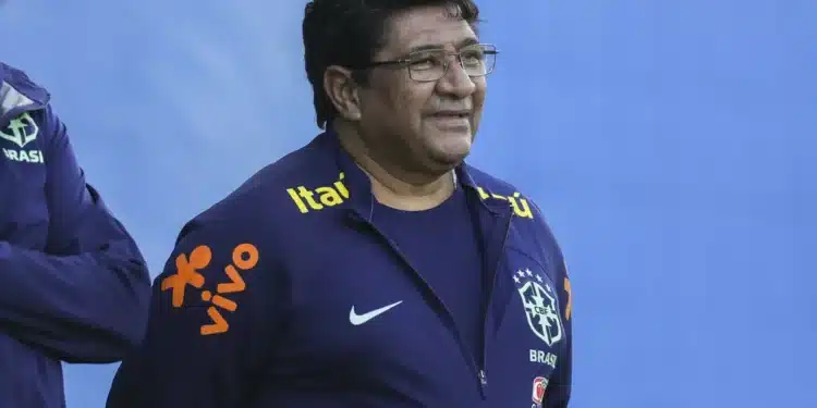 Liminar de Gilmar Mendes, do STF, recoloca Ednaldo Rodrigues na presidência da CBF