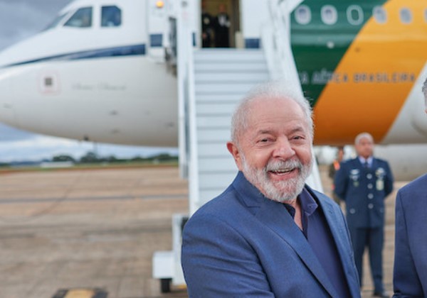 Lula teve mais compromissos no exterior do que viagens pelo Brasil em 2023
