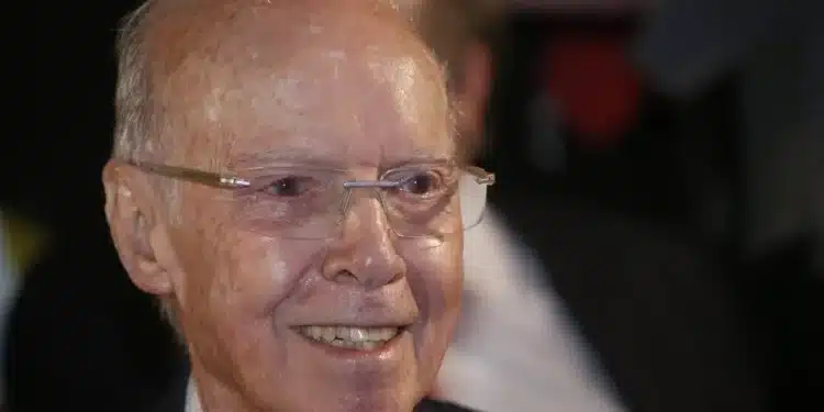 Morre Zagallo, uma das lendas do futebol brasileiro