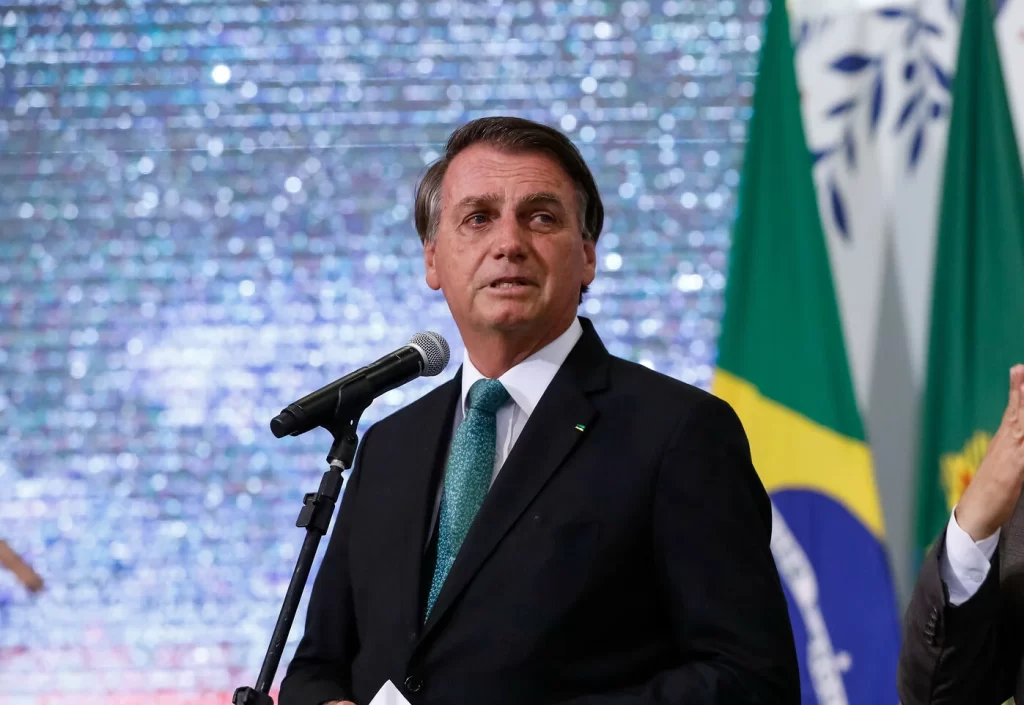 Bolsonaro vai a evento em Angra dos Reis, onde passará o 8/1