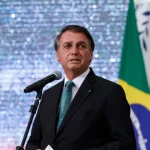 Bolsonaro vai a evento em Angra dos Reis, onde passará o 8/1