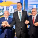 Folha critica Lula e Moraes por discursos a favor de regulação das redes sociais