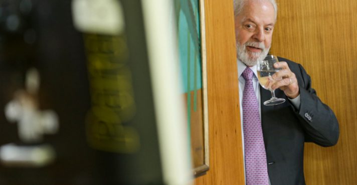 Lula desagrada investidores e Vale perde R$ 8,5 bilhões em valor de mercado