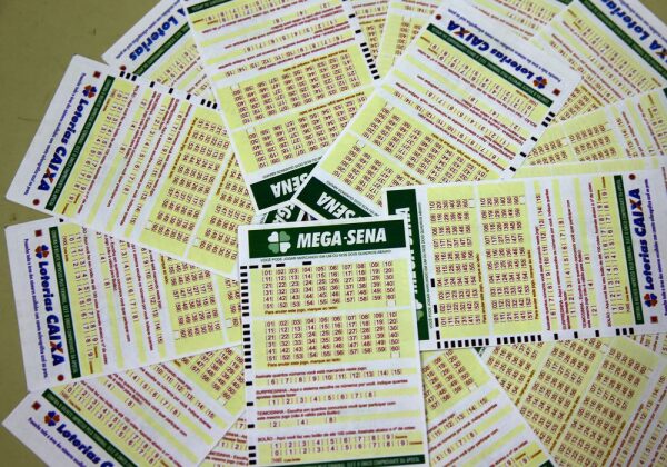Mega-Sena sorteia prêmio de R$ 31 milhões neste sábado