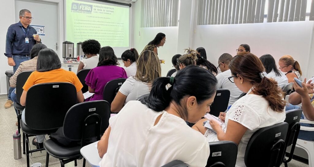 Coordenadores do Hospital da Mulher são atualizados sobre nova lei de licitação