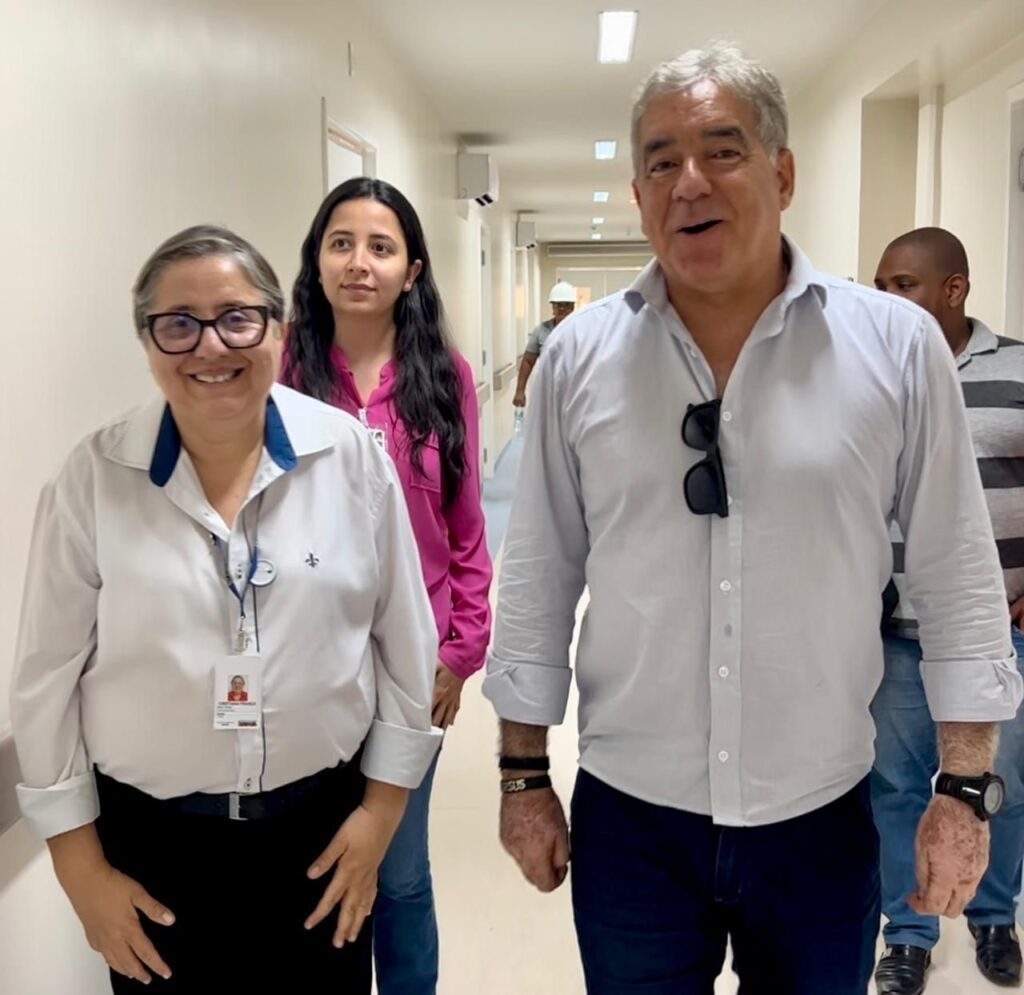 Clériston Andrade terá 34 novos leitos de enfermagem para tratamento de AVC e Zé Neto comemora