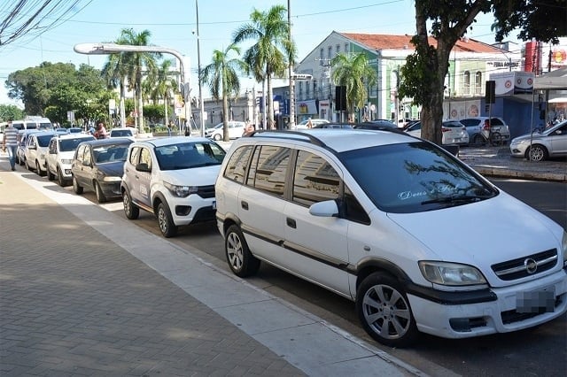 Prefeitura de Feira de Santana atualiza lista de ruas que terão zona azul