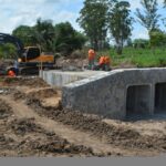 Avança construção de nova ponte na estrada da Terra Dura