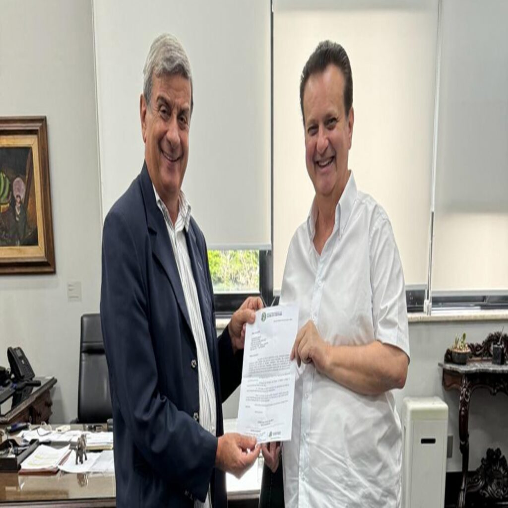 Prefeito Colbert Filho entrega pedido de cooperação técnica ao governo paulista