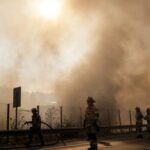 Vídeo: incêndios florestais no Chile deixam mortos e destroem mais de mil casas