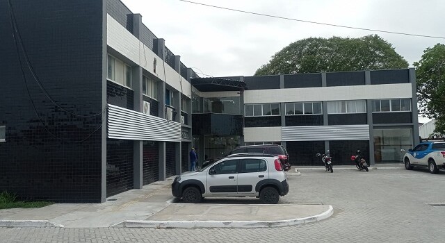 Jovem é assassinado na casa dos pais no distrito de Humildes