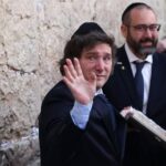 Milei anuncia que mudará embaixada da Argentina em Israel para Jerusalém