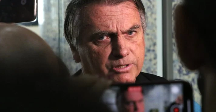 Polícia Federal quer transformar Bolsonaro no grande problema do Brasil