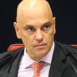 Advogados de Bolsonaro e aliados não poderão conversar entre si, decide Moraes