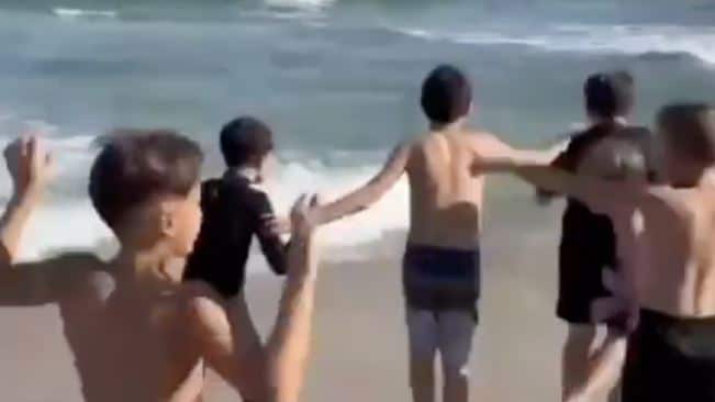 Emocionante: crianças expressam amor por Bolsonaro em Angra dos Reis e gritam: “Eu te amo”; VEJA VÍDEO