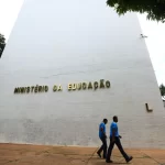 MEC inicia 2024 com falhas no Sisu e no ProUni. Estudantes criticam