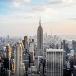 Em crise de imigrantes, Nova York decreta toque de recolher