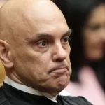 ‘Escarcéu’ e ‘vexame’, diz Folha sobre o caso Moraes em Roma
