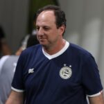 Ceni divulga convocados do Bahia para estreia na Copa do Brasil