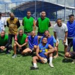Clima de descontração marca as primeiras partidas de futebol dos servidores penais em campo sintético