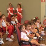 Peça teatral ensina estudantes sobre prevenção ao mosquito Aedes Aegypti