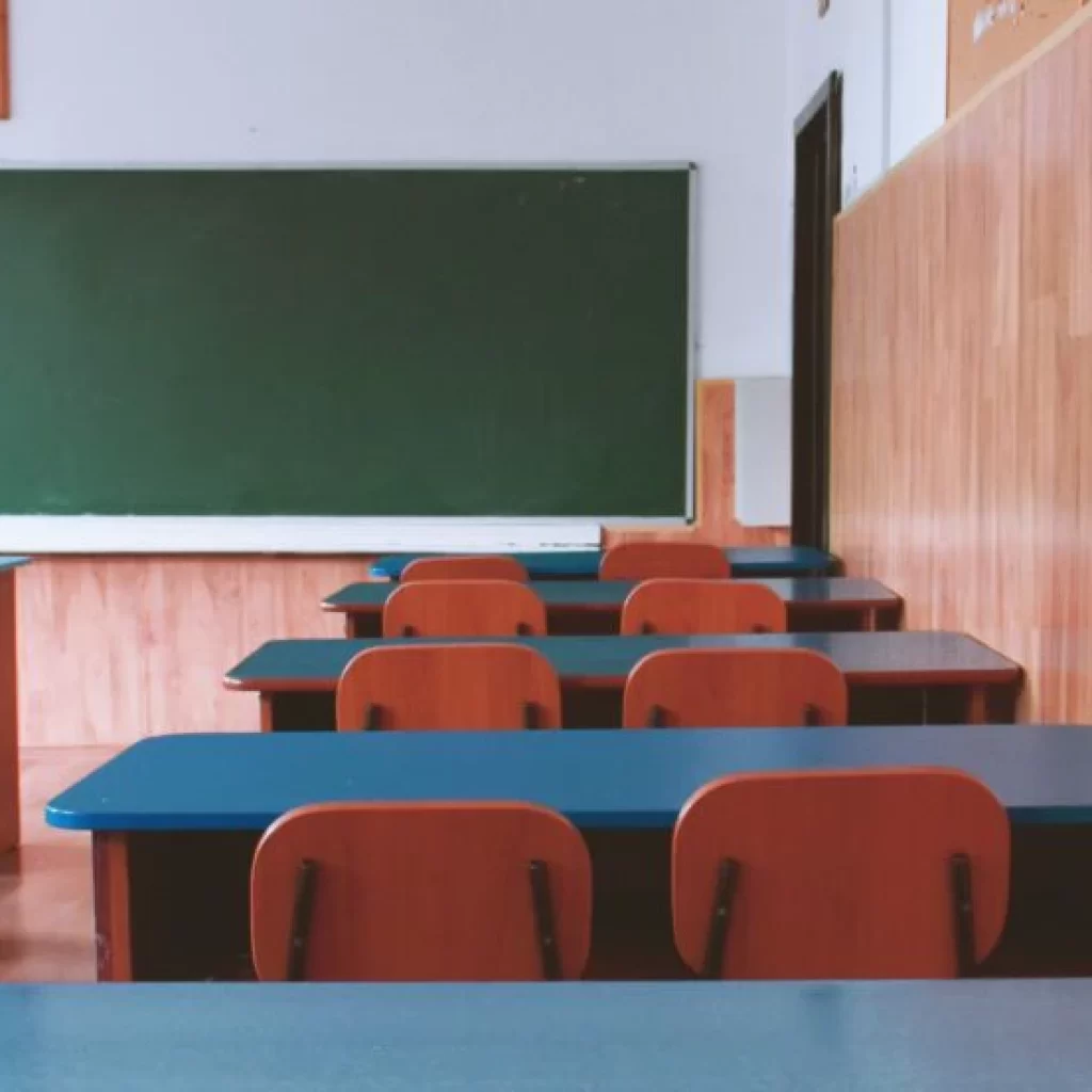 SP: Escola suspende 6 alunos por ataque a estudante judeu