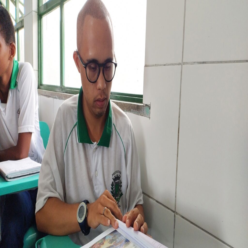 Dia da Síndrome de Down: alunos recebem apoio nas salas de recursos multifuncionais