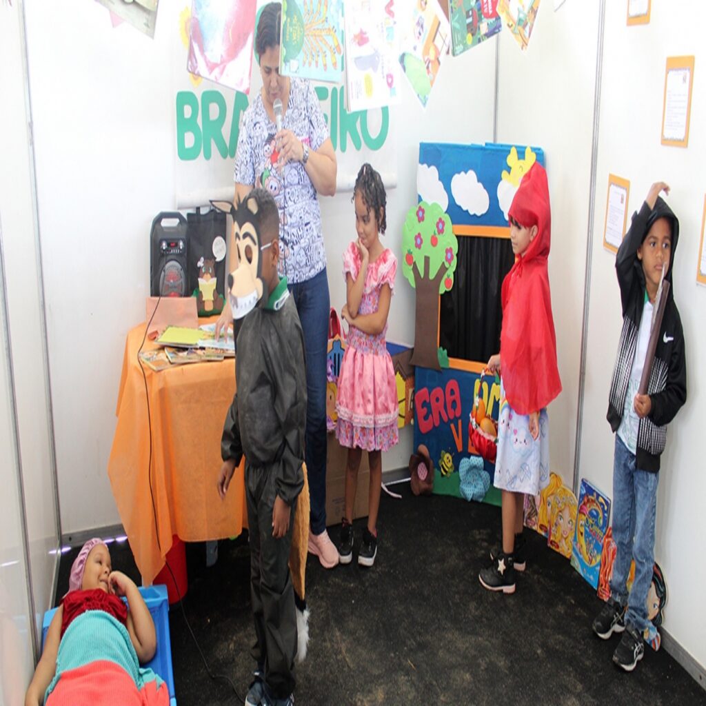 Importante aliada da Educação Infantil, contação de histórias estimula leitura e imaginação