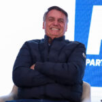 Pesquisa: Bolsonaro aparece à frente de Lula em corrida pela Presidência