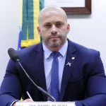 Advogado de Silveira pede que Moraes seja preso por tortura