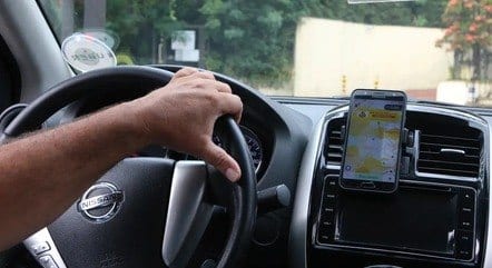 Governo envia ao Congresso nesta segunda projeto para taxar motoristas por app; entenda