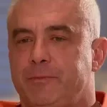 Alexandre Correa pede dinheiro para comer: ’50 centavos ou qualquer coisa’