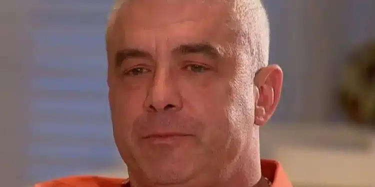 Alexandre Correa pede dinheiro para comer: ’50 centavos ou qualquer coisa’