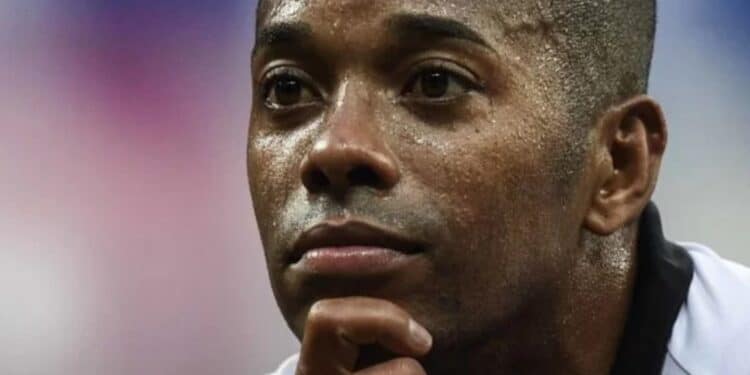 Condenado na Itália, Robinho diz ter provas de inocência