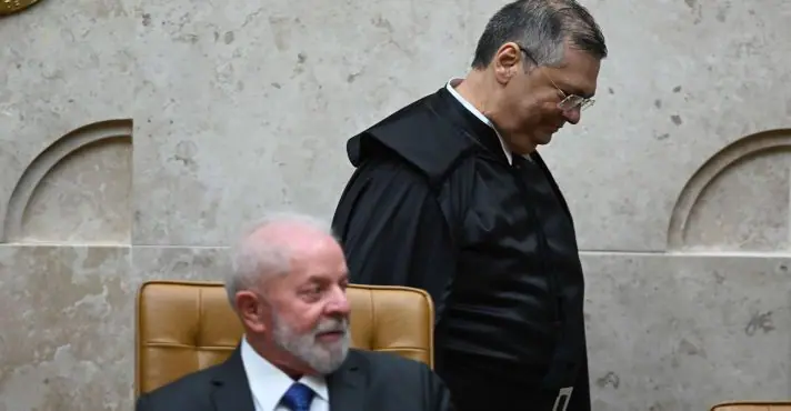 Dino é sorteado relator de recurso contra Bolsonaro