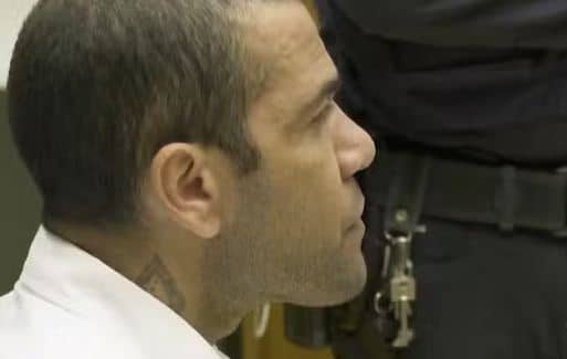 Justiça espanhola decide dar liberdade condicional a Daniel Alves