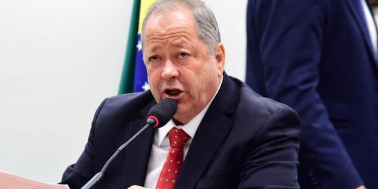 Deputado citado no assassinato de Marielle tem ligação com chefe de milícia e Comando Vermelho